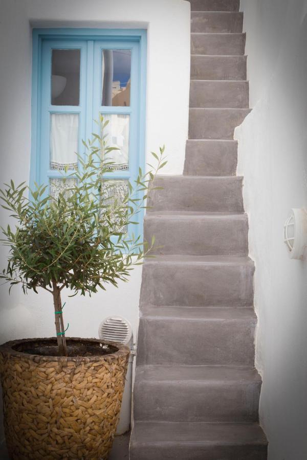 Emporio  Linos Suites מראה חיצוני תמונה